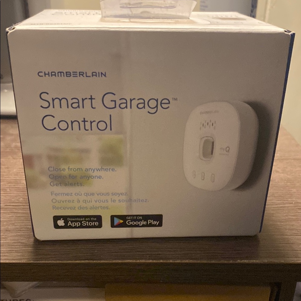 Chamberlain Smart Garage Control New/never opened box